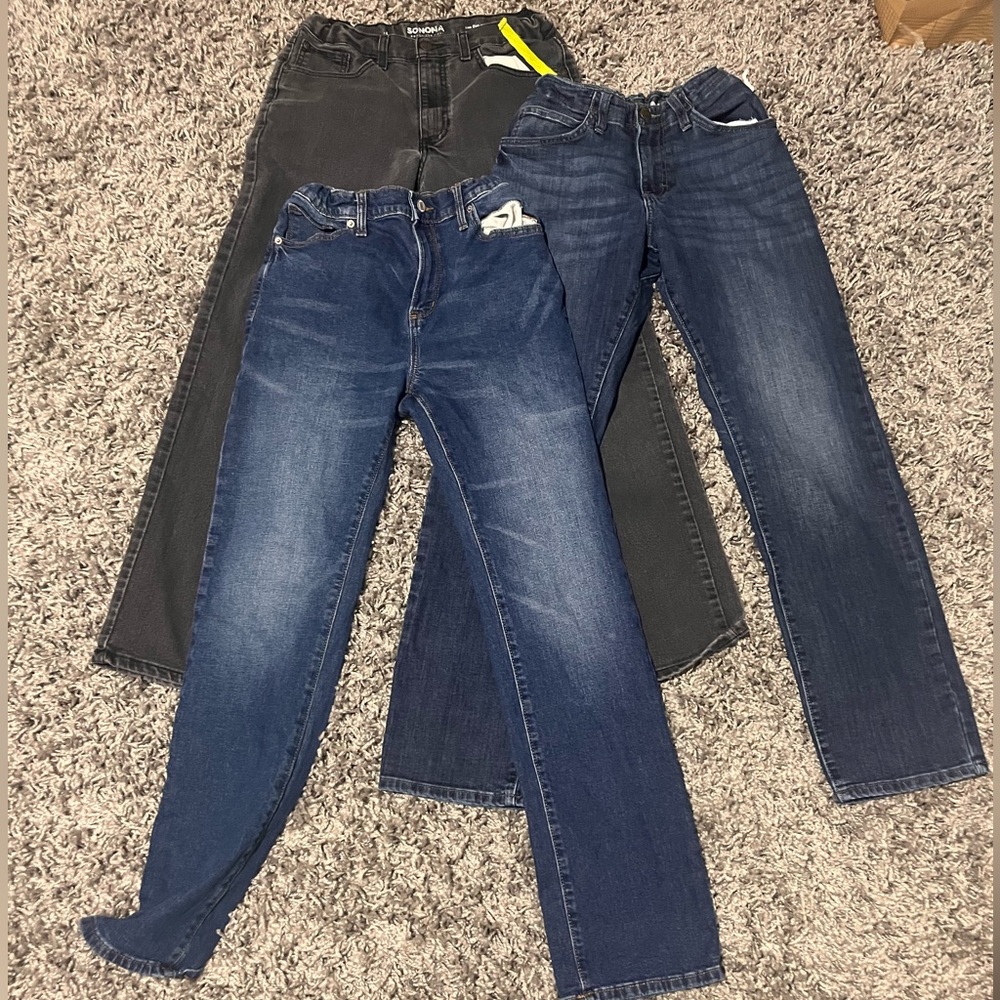 3 pairs of jeans